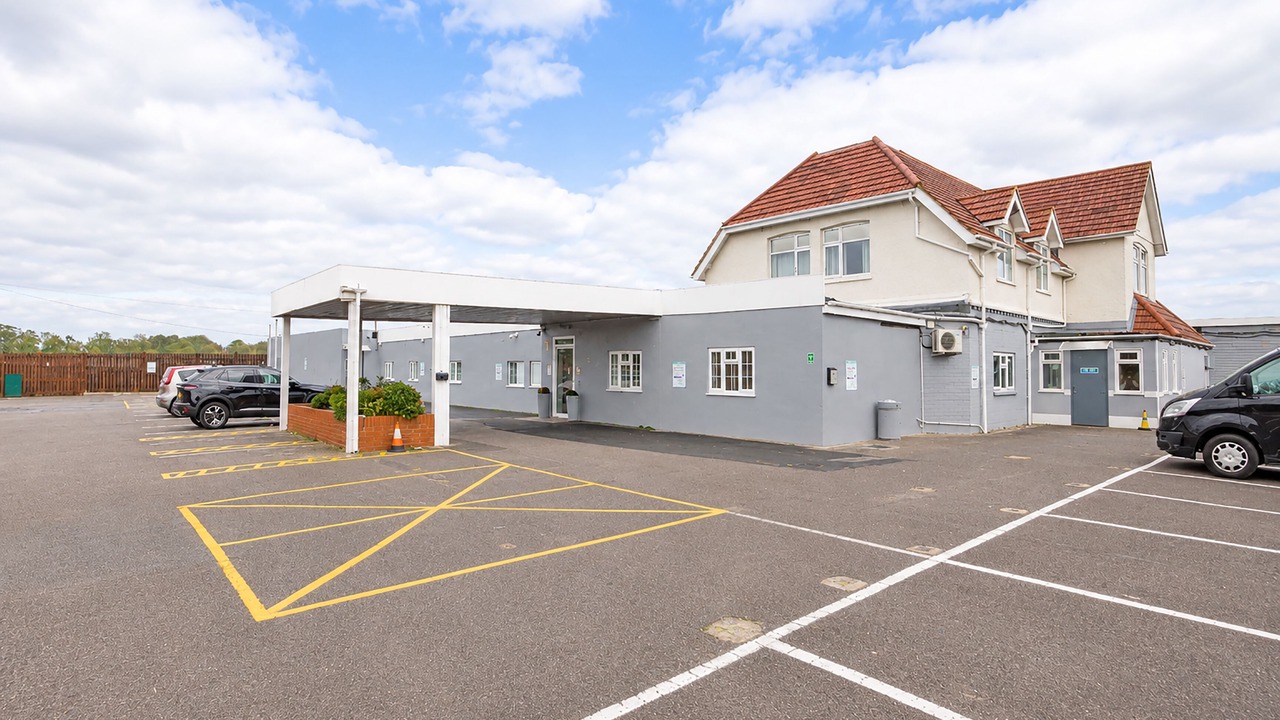Photo of Outdoor in Harlington