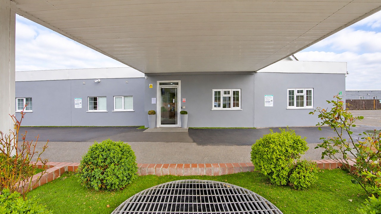 Photo of Outdoor in Harlington