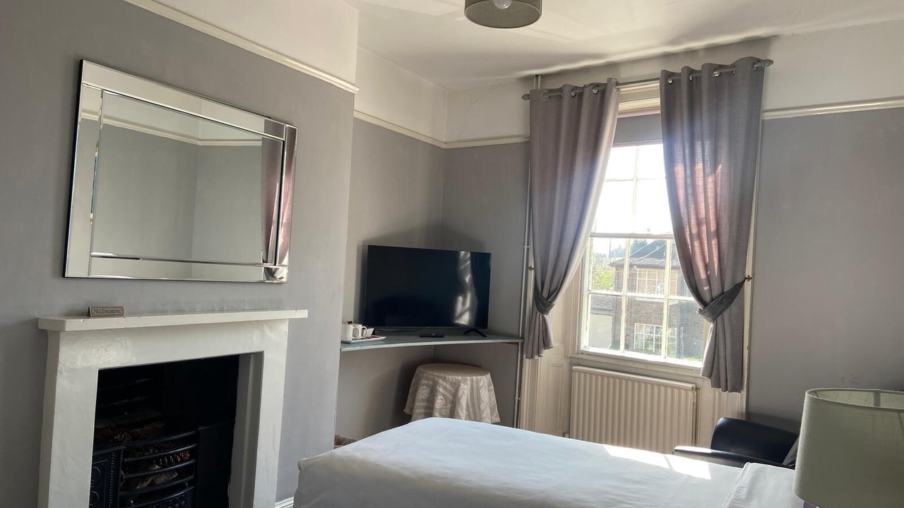Photo of Bedroom in Grantham