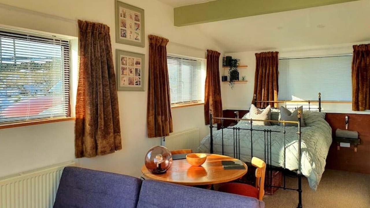 Photo of Bedroom in Todmorden