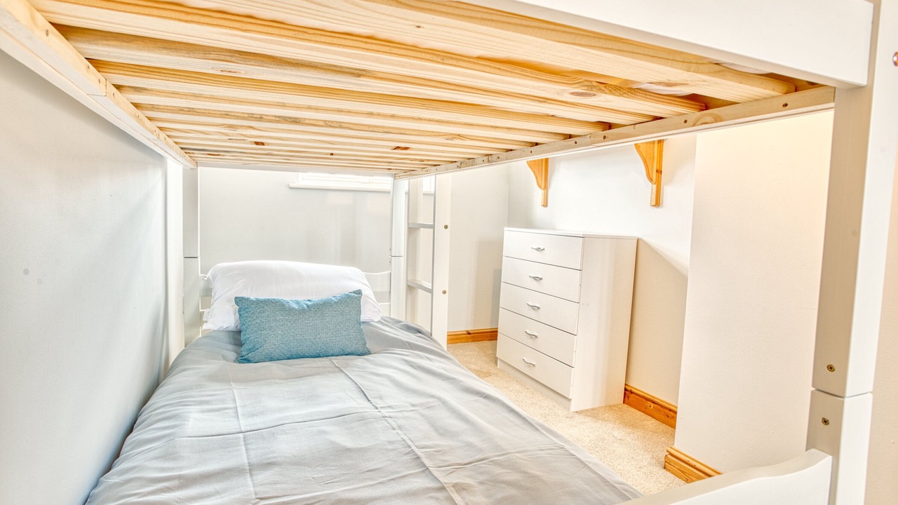 Photo of Bedroom in Newton On Trent
