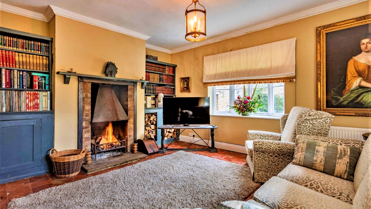 Photo of Livingroom in Thrapston