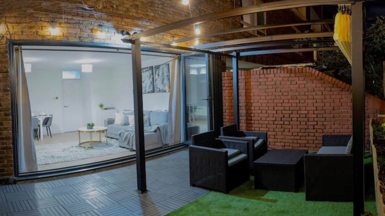 Photo of Patio Balcony in Tower Hamlets