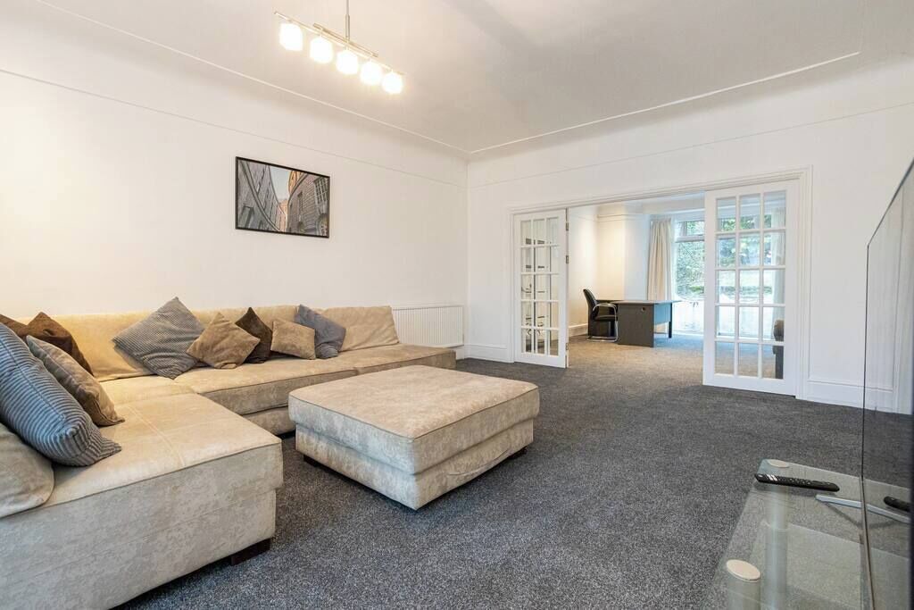 Photo of Livingroom in Manchester