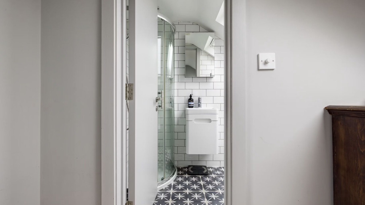 Photo of Others in William Morris