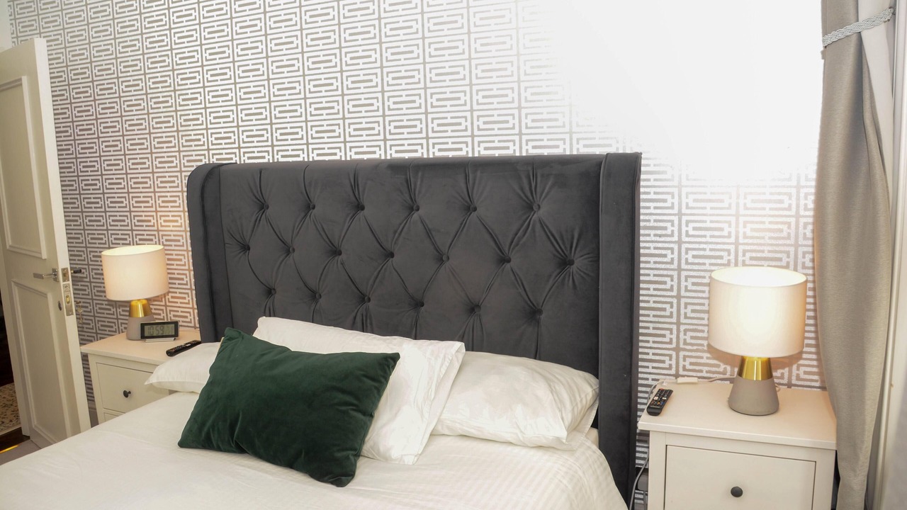 Photo of Bedroom in Earl's Court