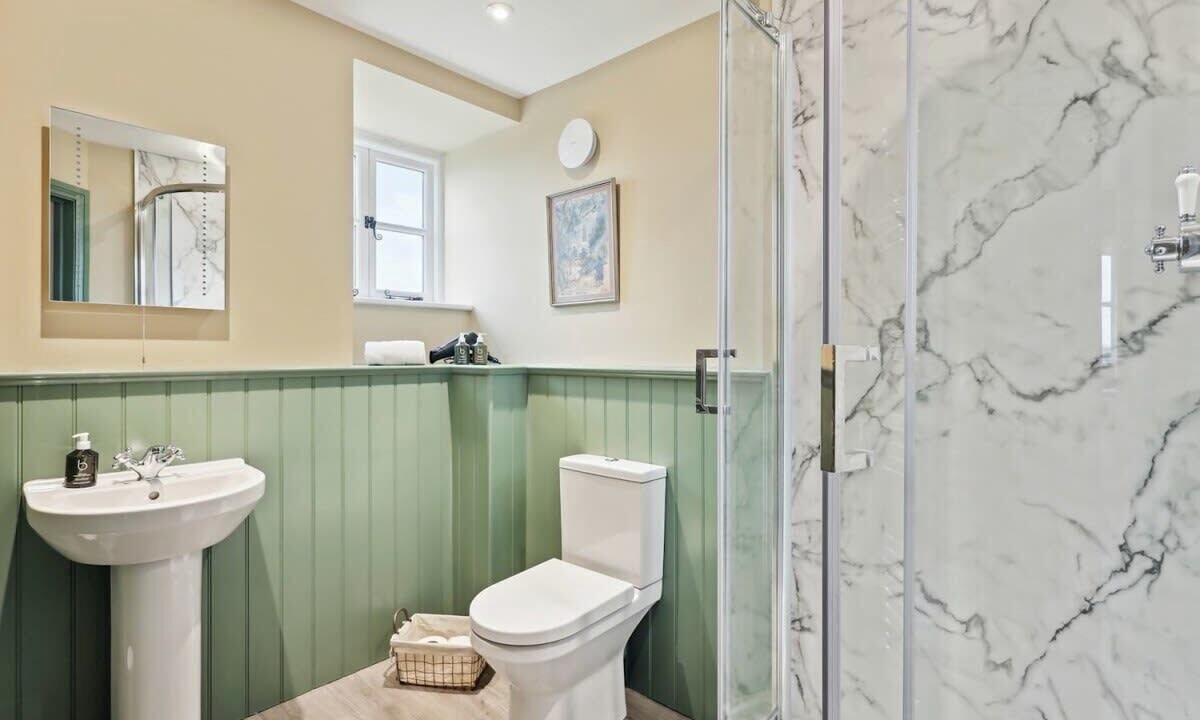 Photo of Bathroom in Medbourne