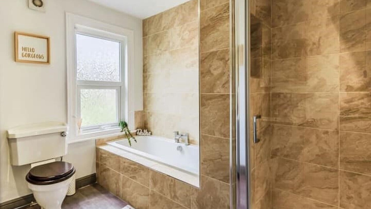 Photo of Bathroom in Lincoln