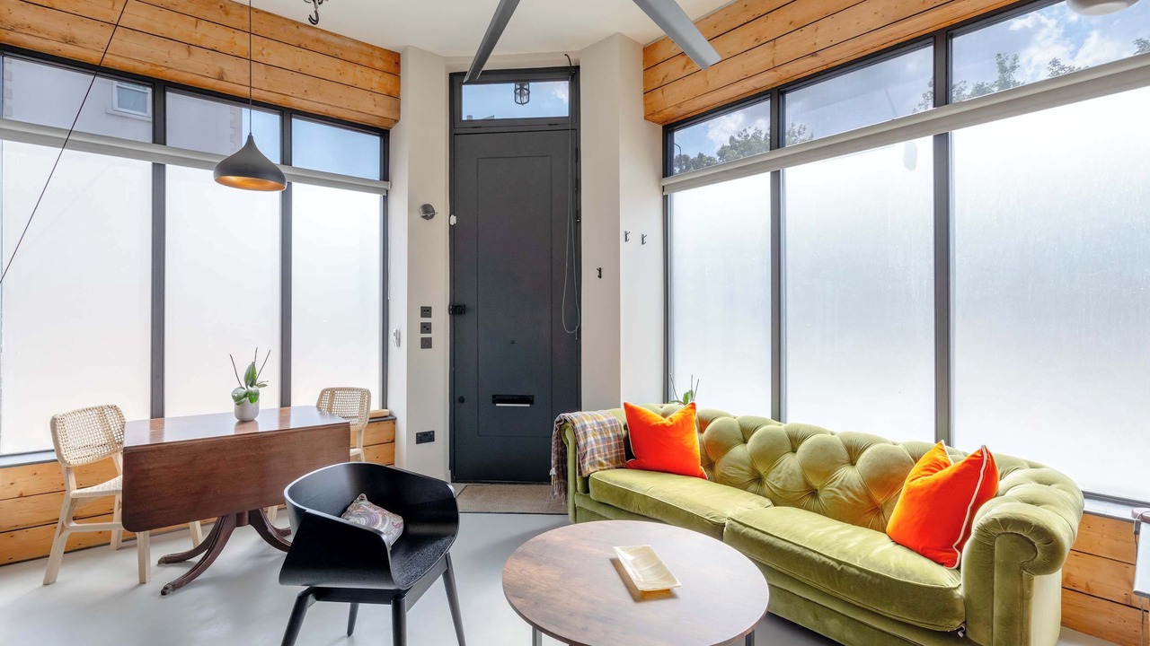 Photo of Livingroom in Battersea