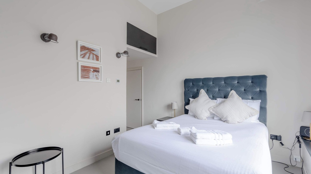 Photo of Bedroom in Battersea