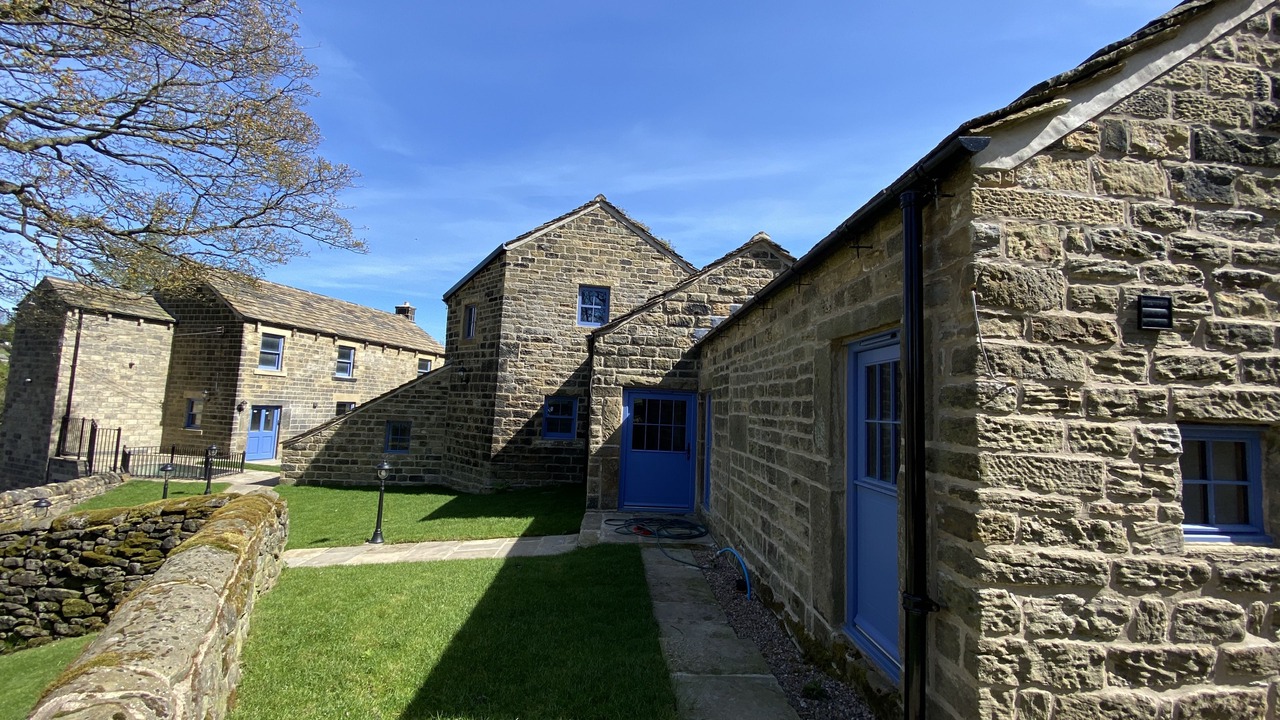 Photo of Outdoor in Millhouse Green