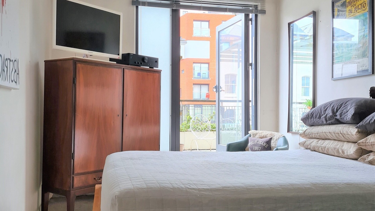 Photo of Bedroom in Hackney