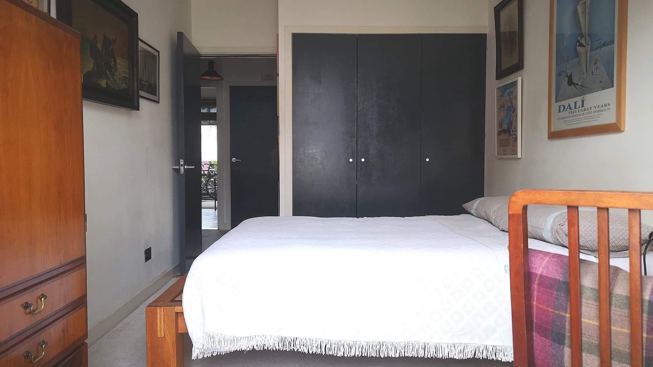 Photo of Bedroom in Hackney