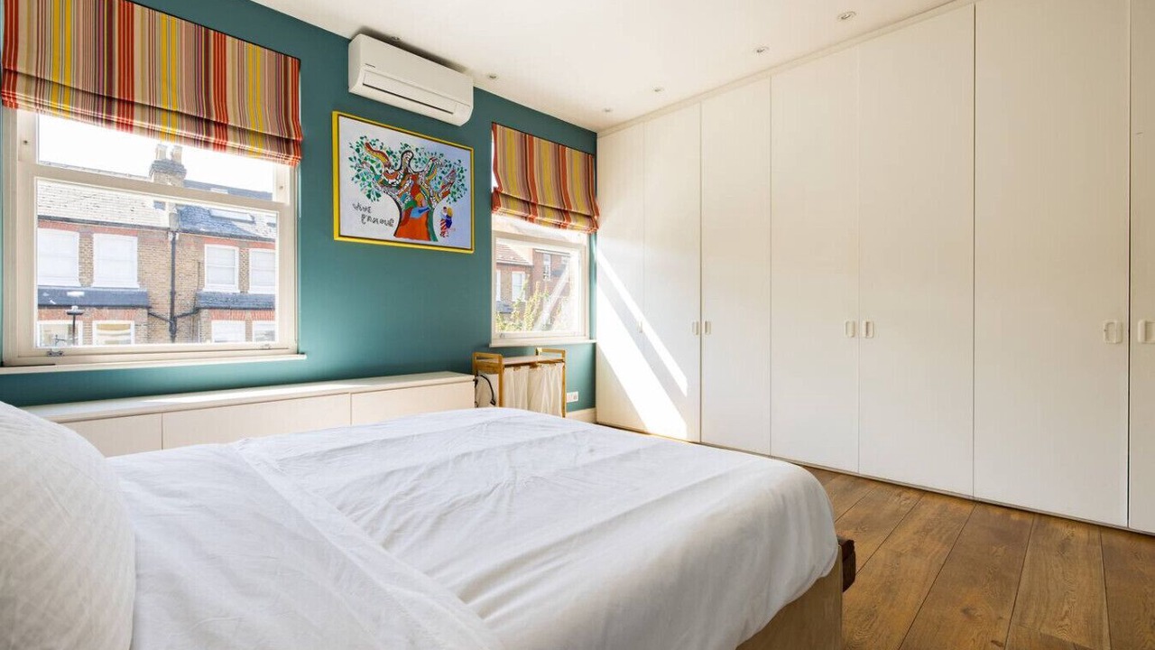 Photo of Bedroom in Addison