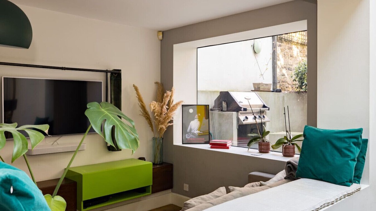 Photo of Livingroom in Addison