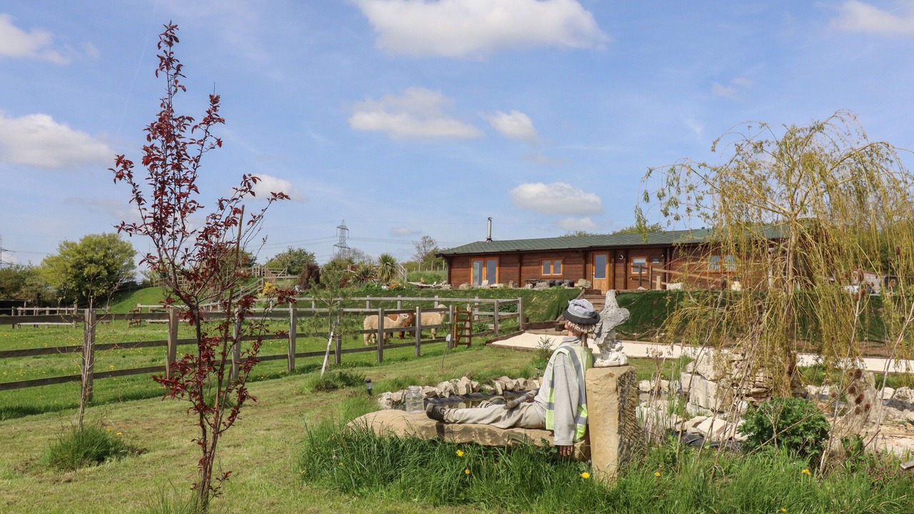 Photo of Outdoor in Bircotes
