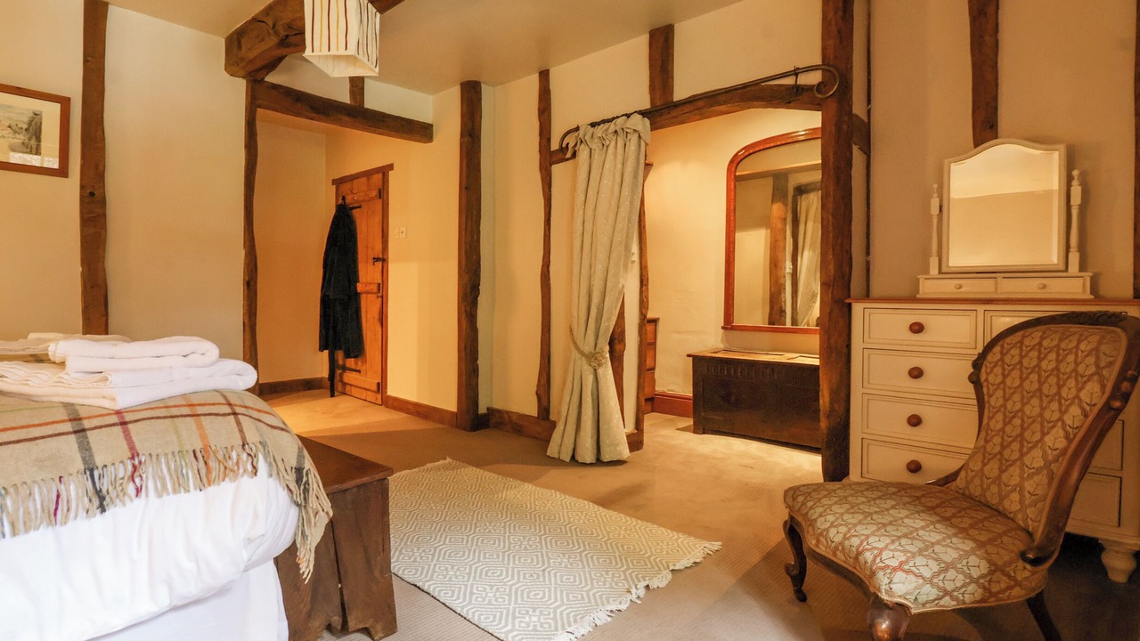 Photo of Bedroom in Stirton