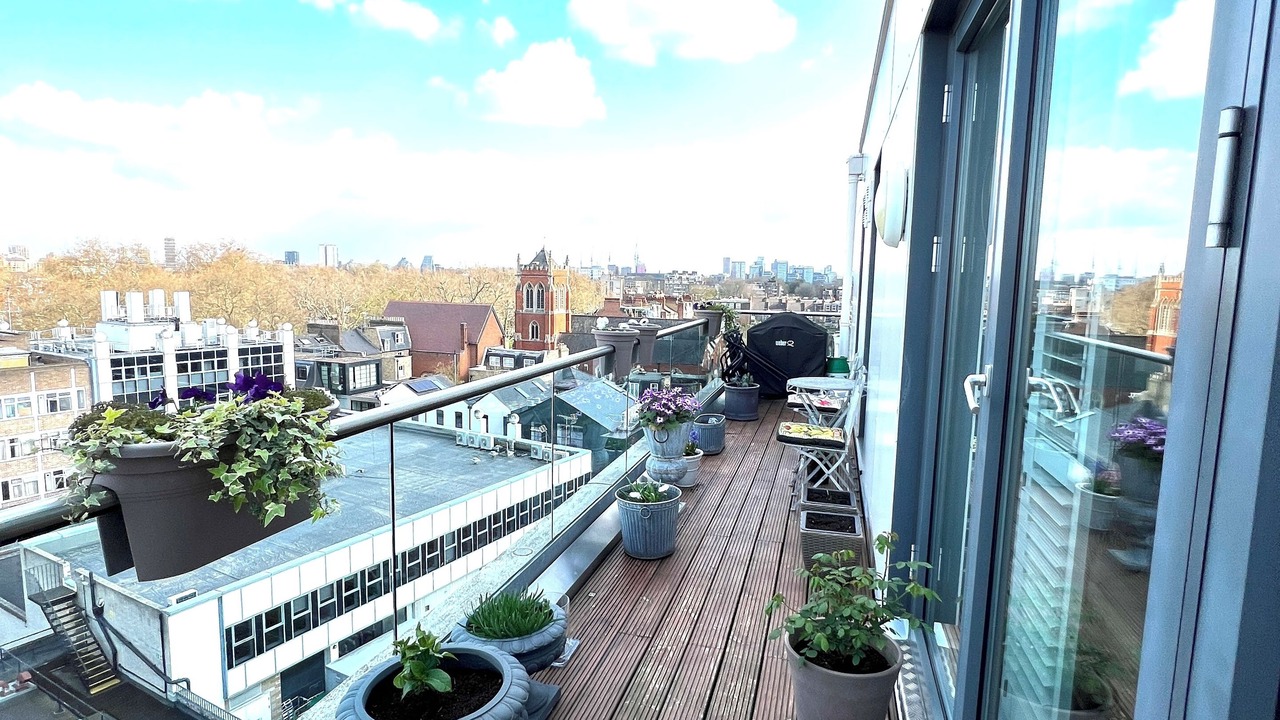 Photo of Patio Balcony in Town
