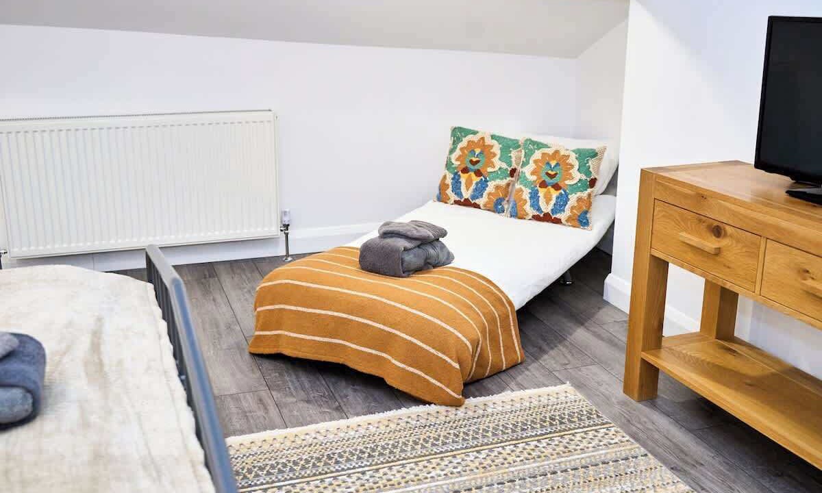Photo of Bedroom in Wadsworth