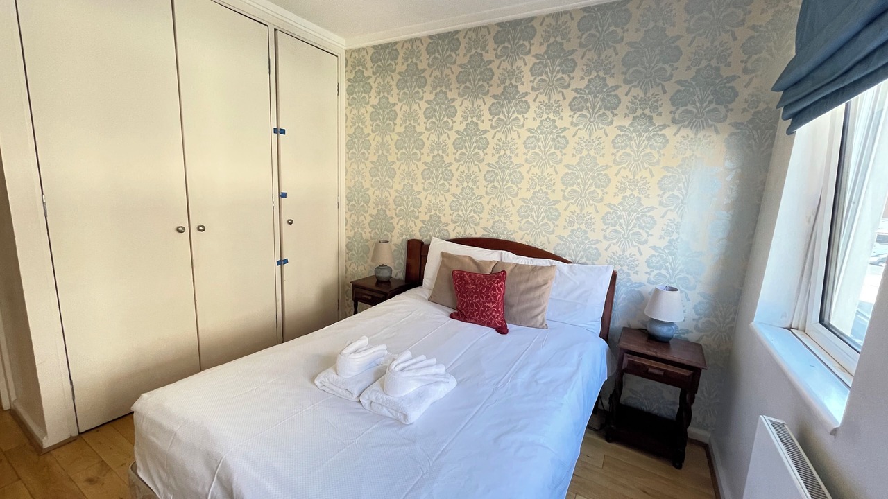 Photo of Bedroom in Abingdon