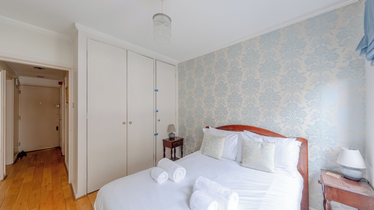 Photo of Bedroom in Abingdon