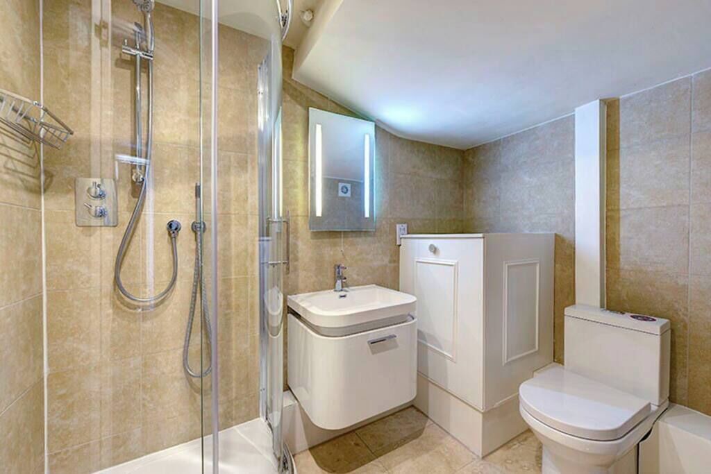 Photo of Bathroom in Campden