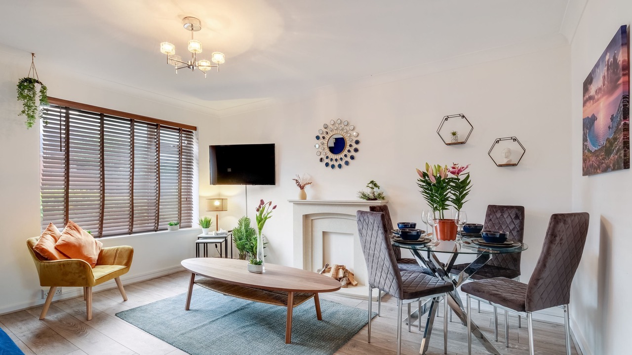 Photo of Others in South Ruislip