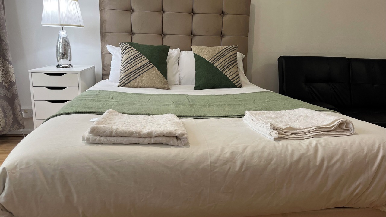 Photo of Bedroom in Weavers