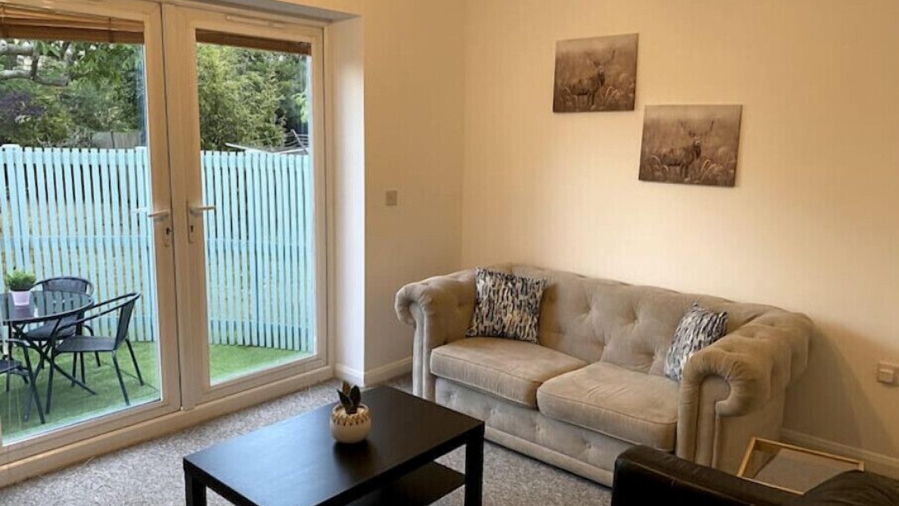Photo of Livingroom in Childs Hill