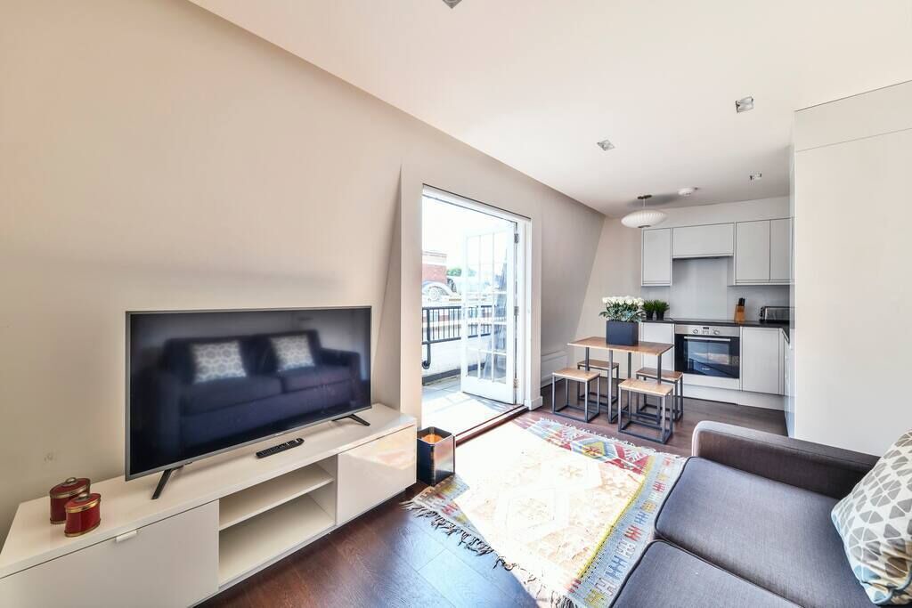 Photo of Livingroom in Brompton & Hans Town