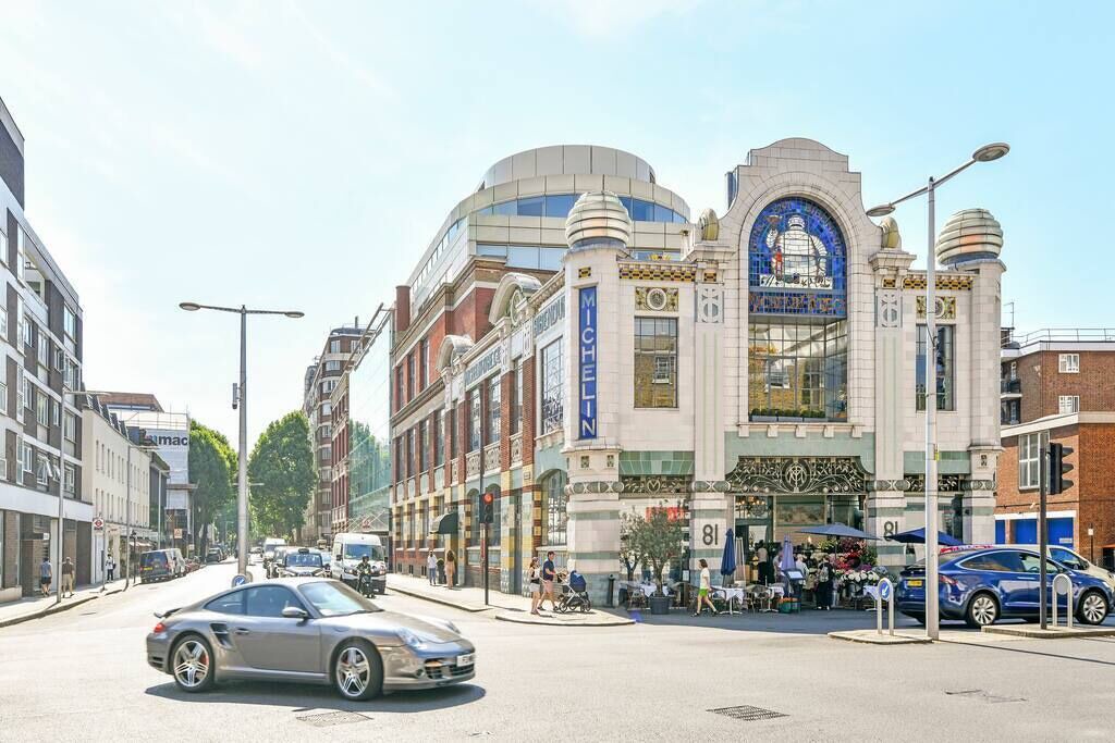Photo of Others in Brompton & Hans Town