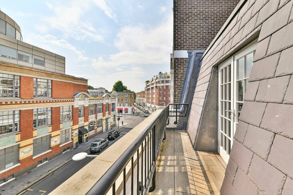 Photo of Outdoor in Brompton & Hans Town