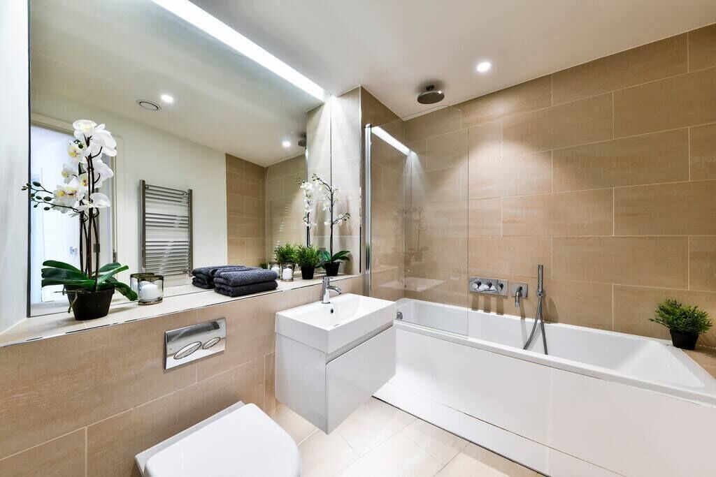 Photo of Bathroom in Brompton & Hans Town