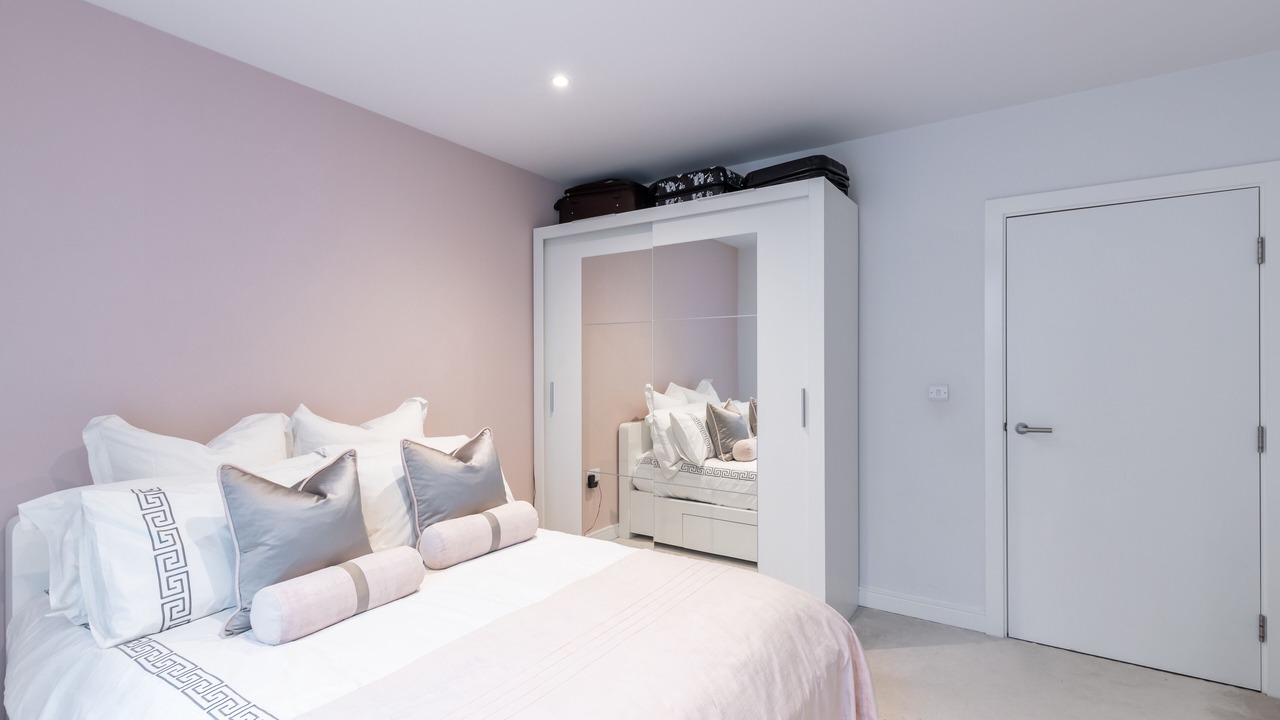 Photo of Bedroom in Sands End