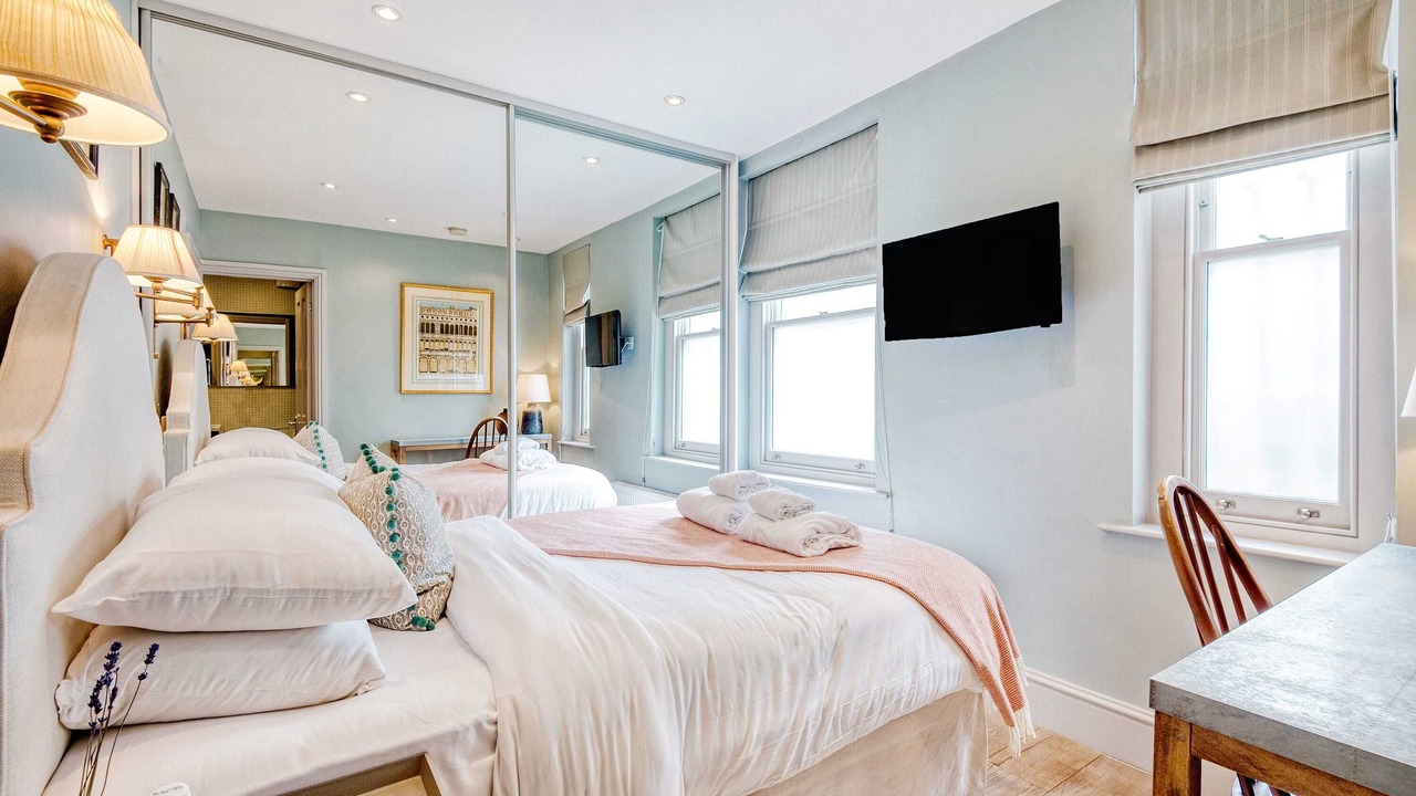 Photo of Bedroom in Notting Hill