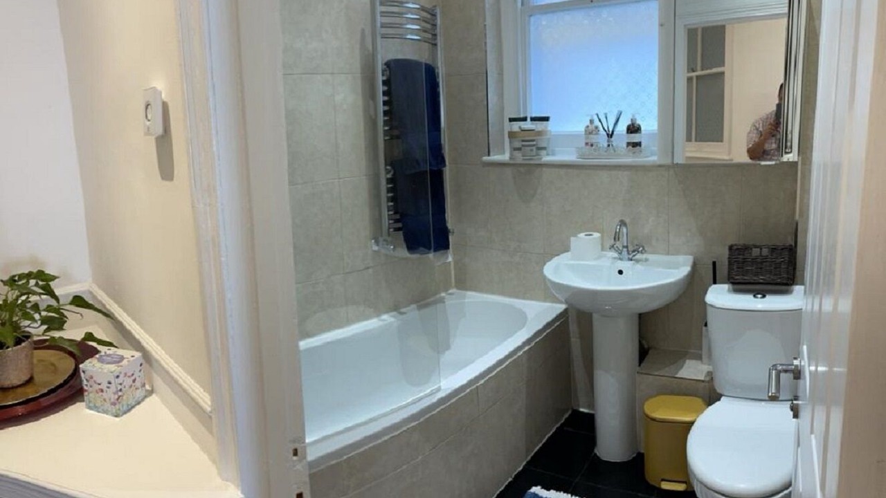 Photo of Bathroom in Westbourne Green