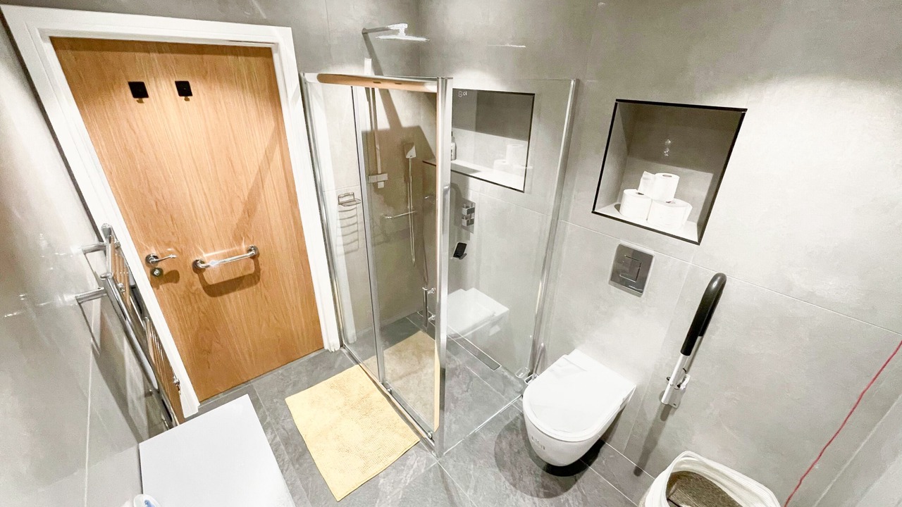 Photo of Bathroom in Islington
