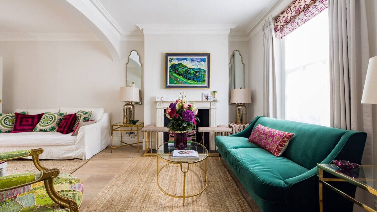 Photo of Livingroom in Brompton & Hans Town