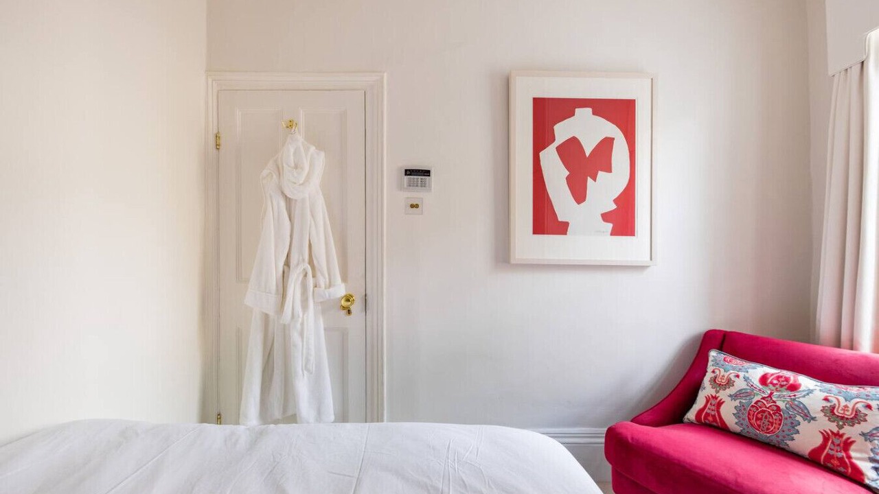 Photo of Bedroom in Brompton & Hans Town