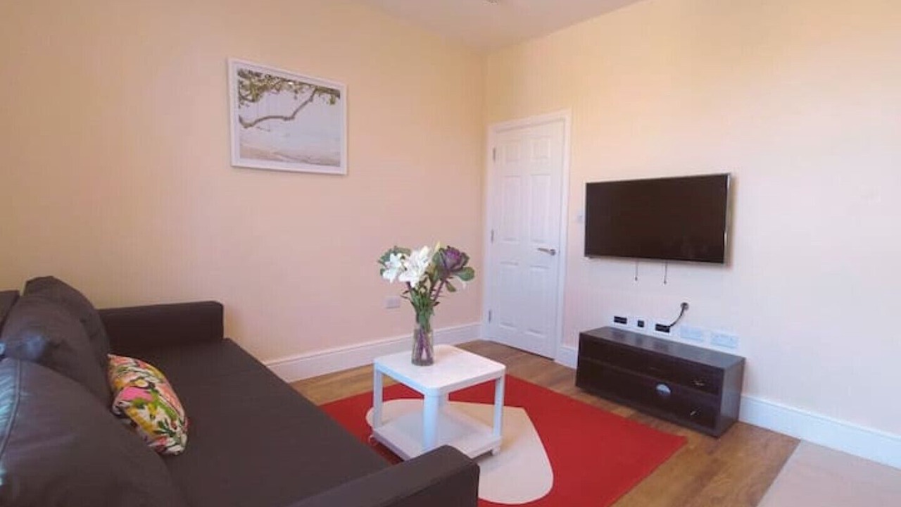 Photo of Livingroom in Addison