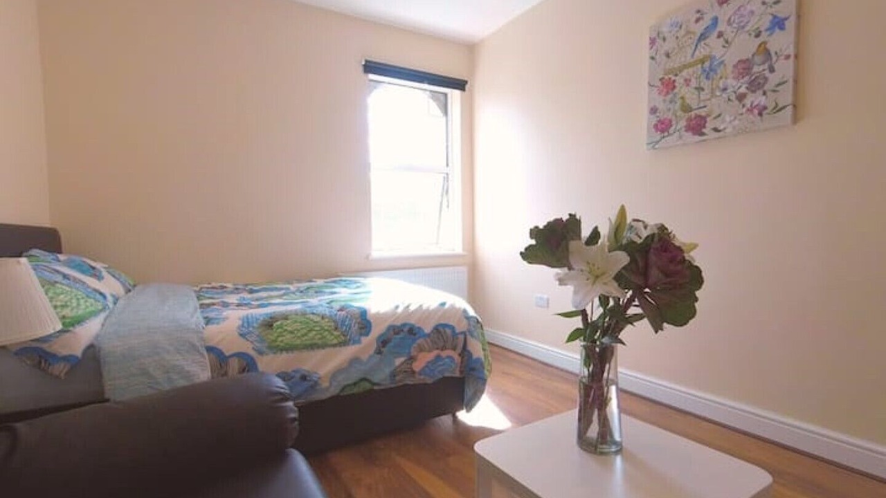 Photo of Bedroom in Addison
