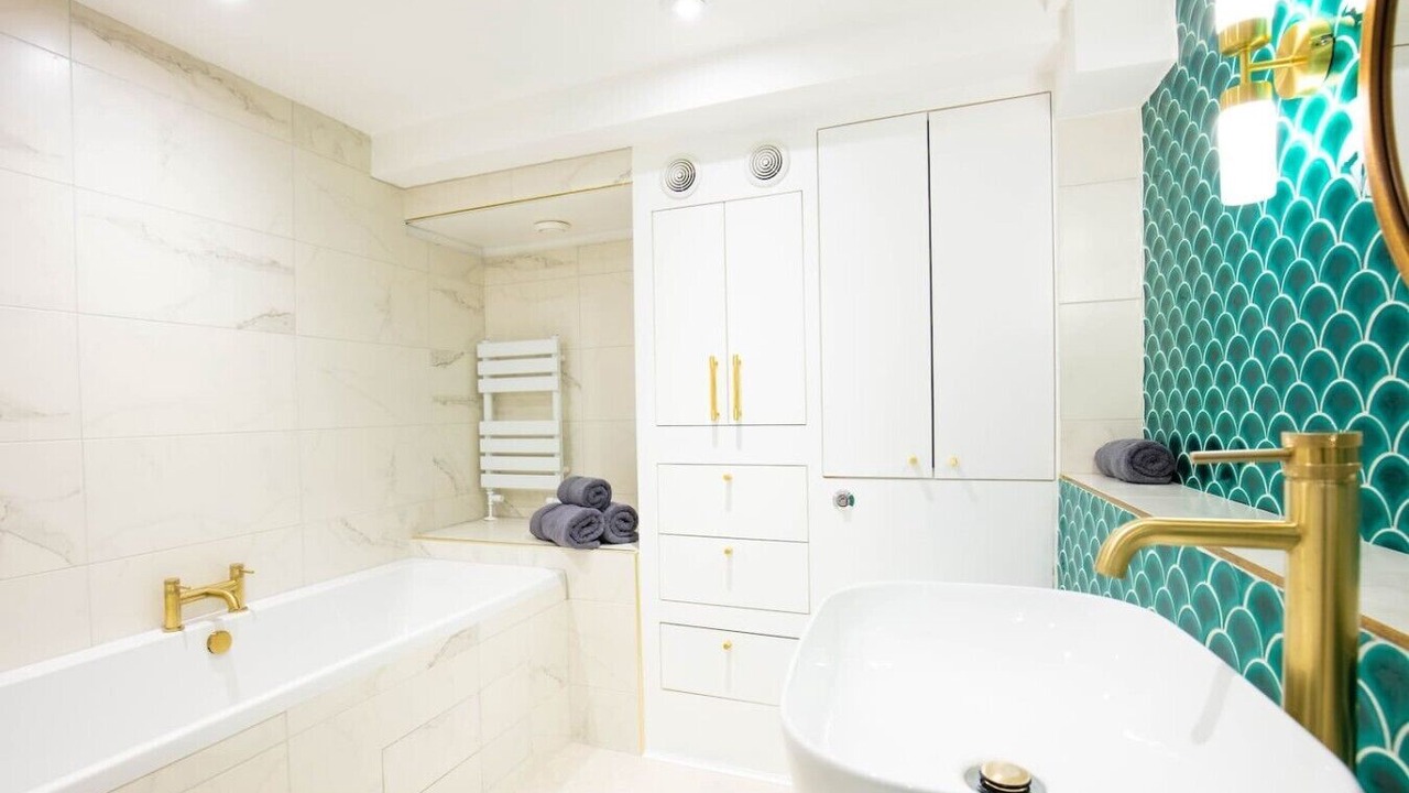 Photo of Bathroom in Coldharbour