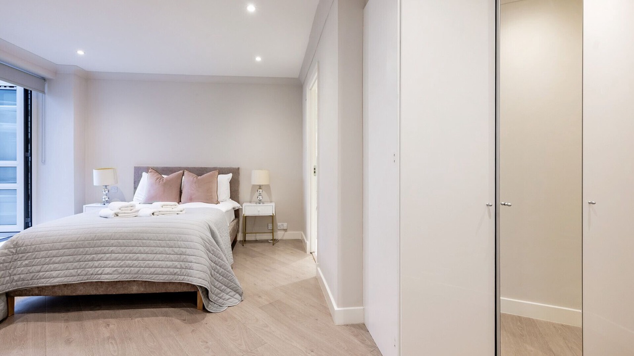 Photo of Bedroom in Maida Vale