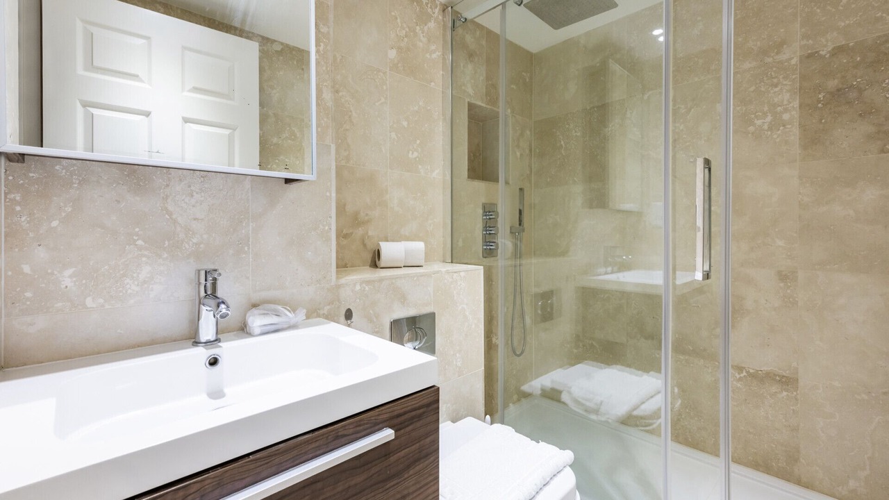 Photo of Bathroom in Maida Vale