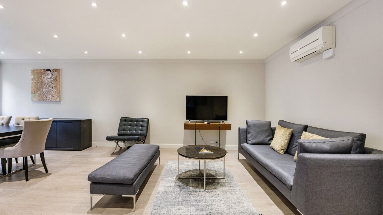 Photo of Livingroom in Maida Vale