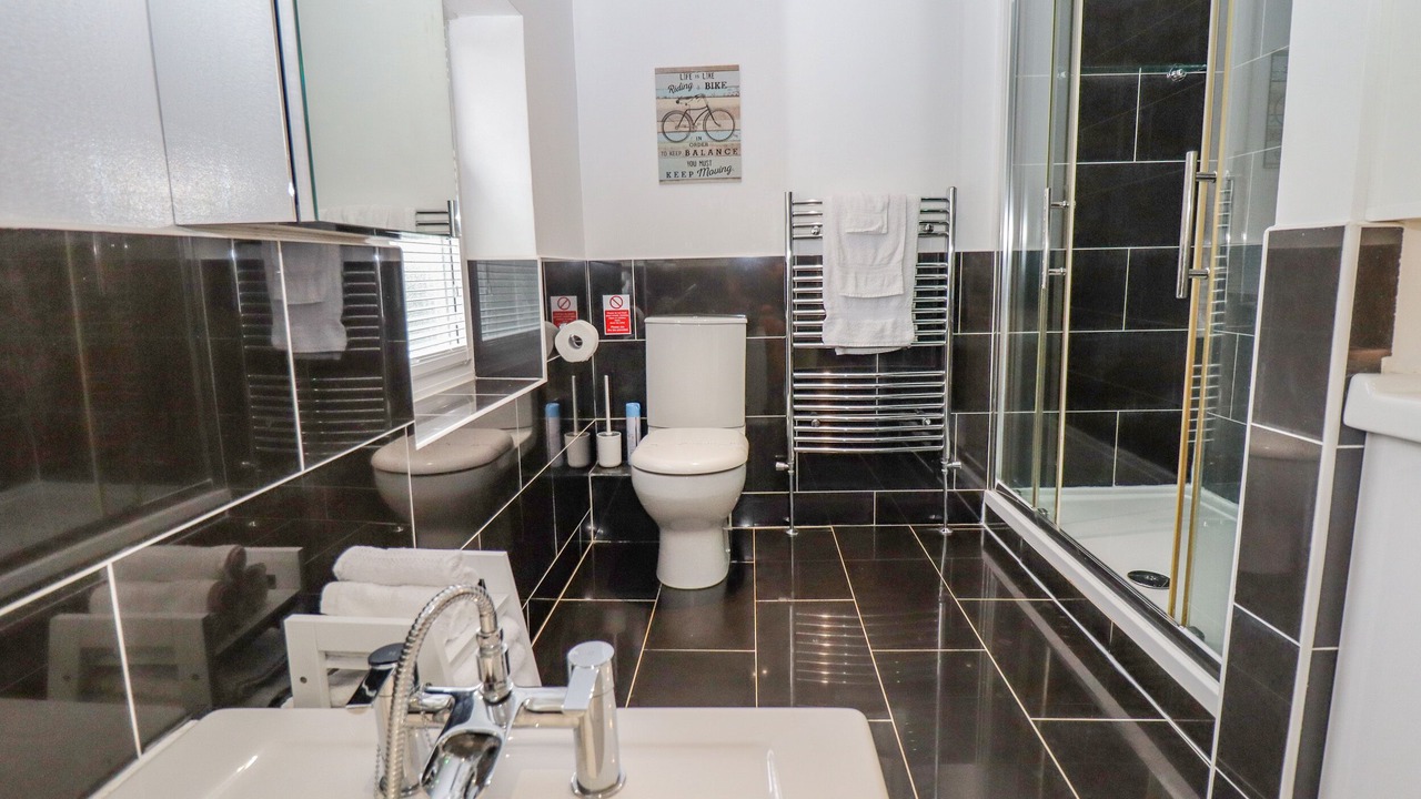 Photo of Bathroom in Skegness