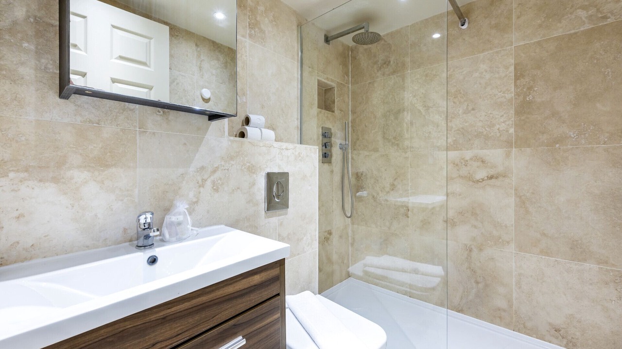 Photo of Bathroom in Maida Vale