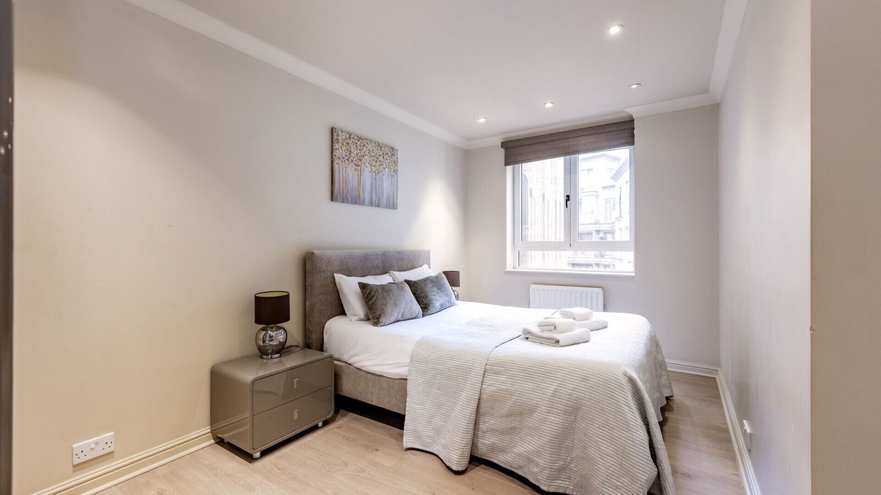 Photo of Bedroom in Maida Vale