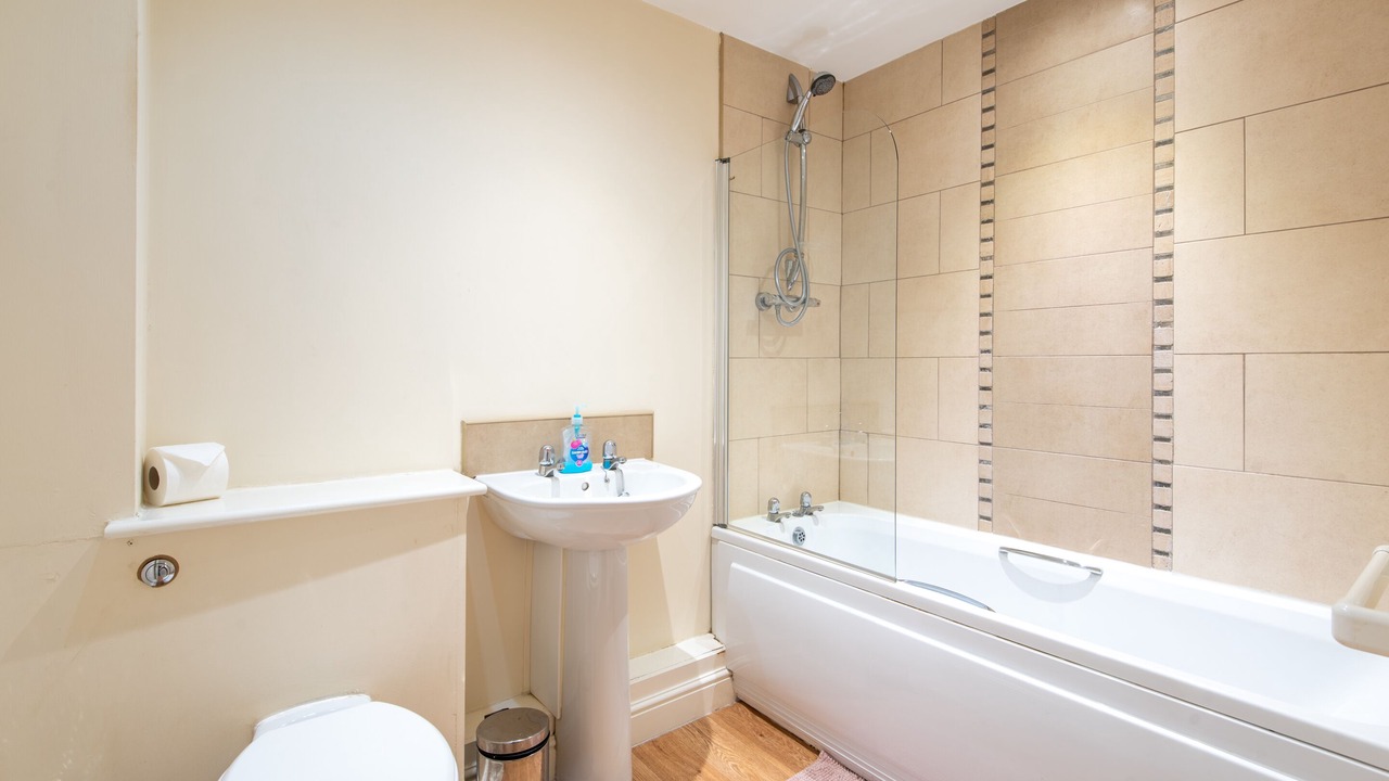 Photo of Bathroom in Worksop