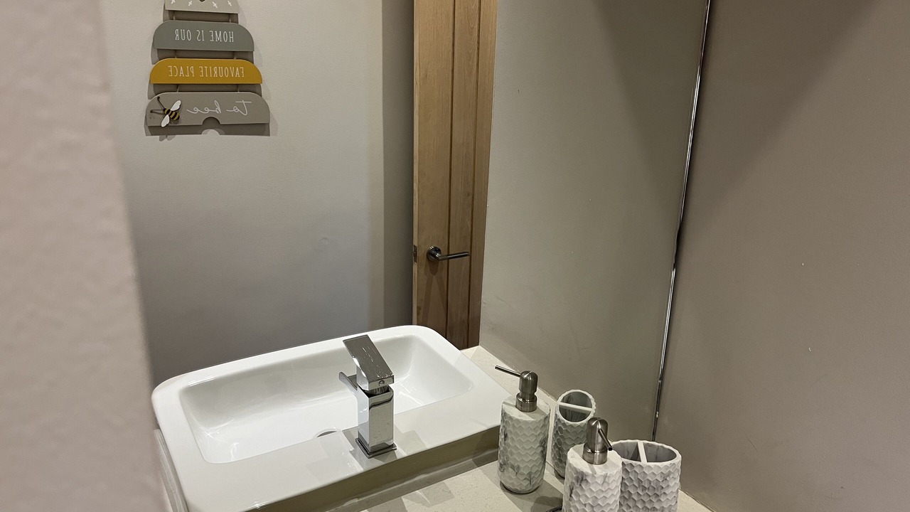 Photo of Bathroom in Idle